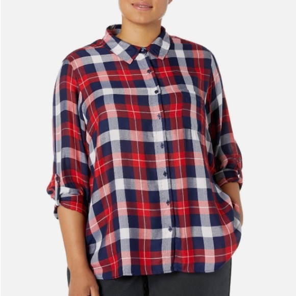 Tommy Hilfiger button up size small - Picture 6 of 8